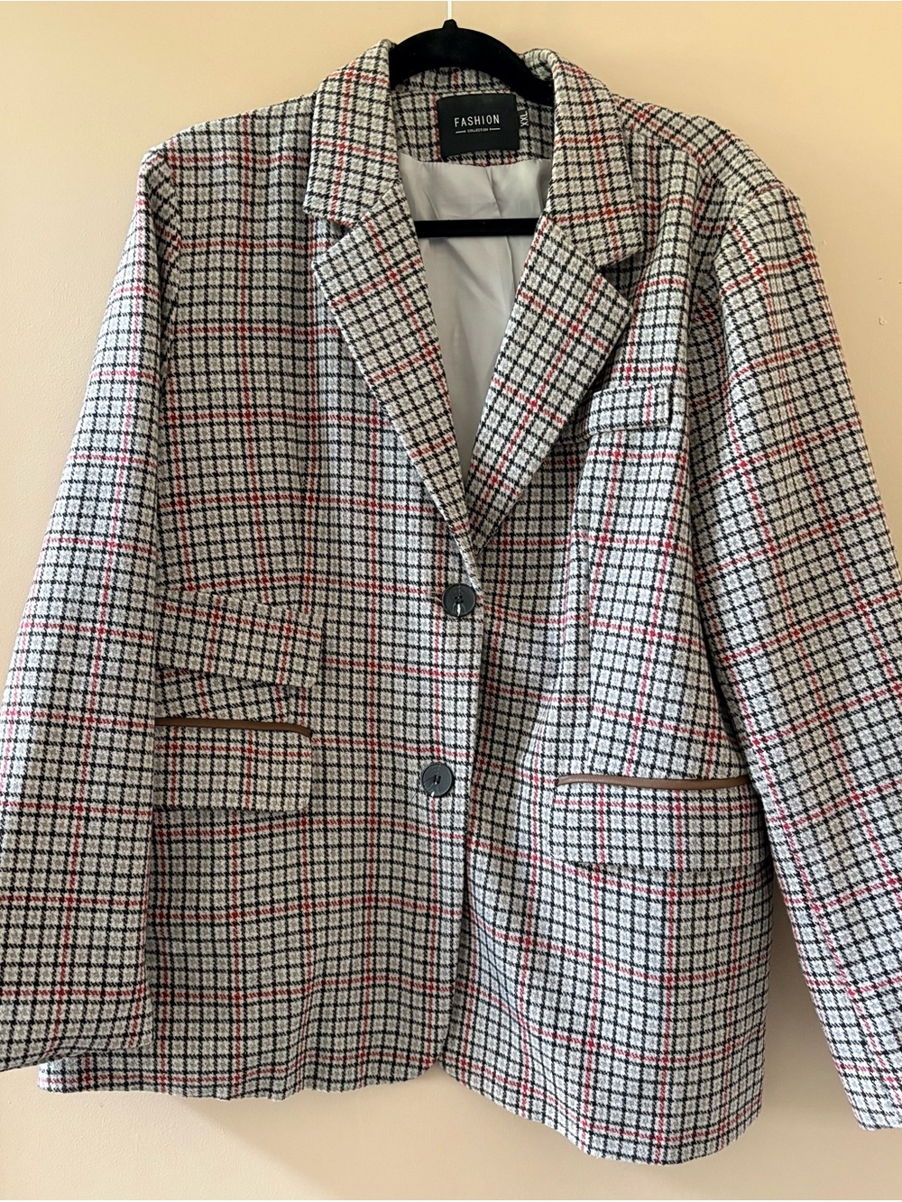 Checked Single-Breasted Blazer in Cream/Black with Red Detail